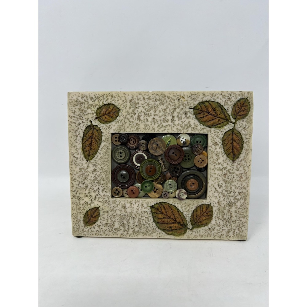 Button Art Decor: Resin Leaf‎ Frame, Brown/Rust/Green Palette 6-1/2" x 8"
